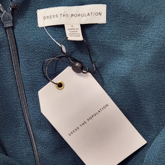 Dress The Population Sandra Stretch Crepe Slit Maxi Gown - Picture 14 of 16